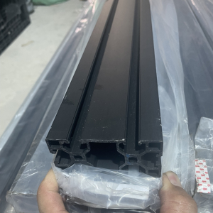 nhom-thanh-dinh-hinh-40x80-mau-den-anode-phun-cat-den